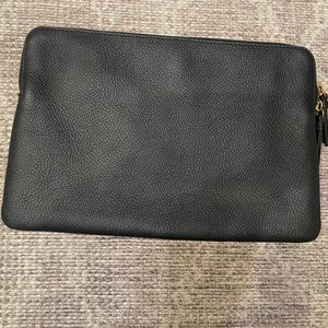 Black leather Mark & Graham bag